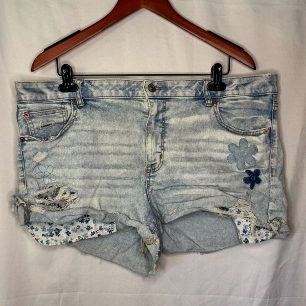 American Eagle High Rise Shortie Floral Size 20